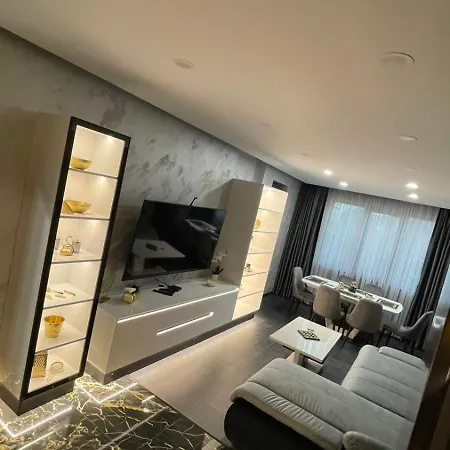 Golden Pearl Of Luxury - Apartman Burgasz