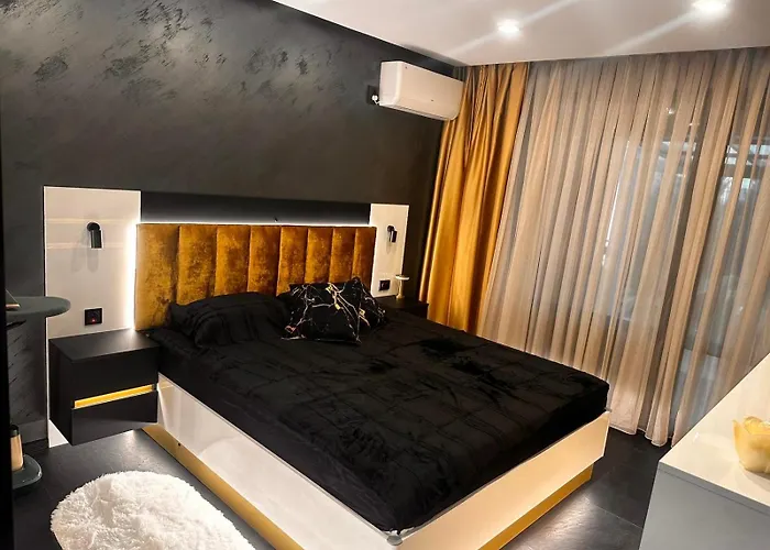 Апартамент Golden Pearl Of Luxury - *