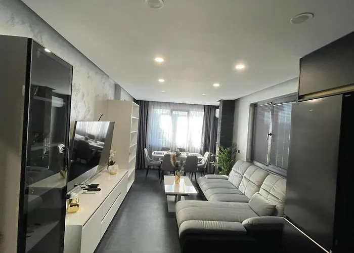 Апартамент Golden Pearl Of Luxury - Бургас